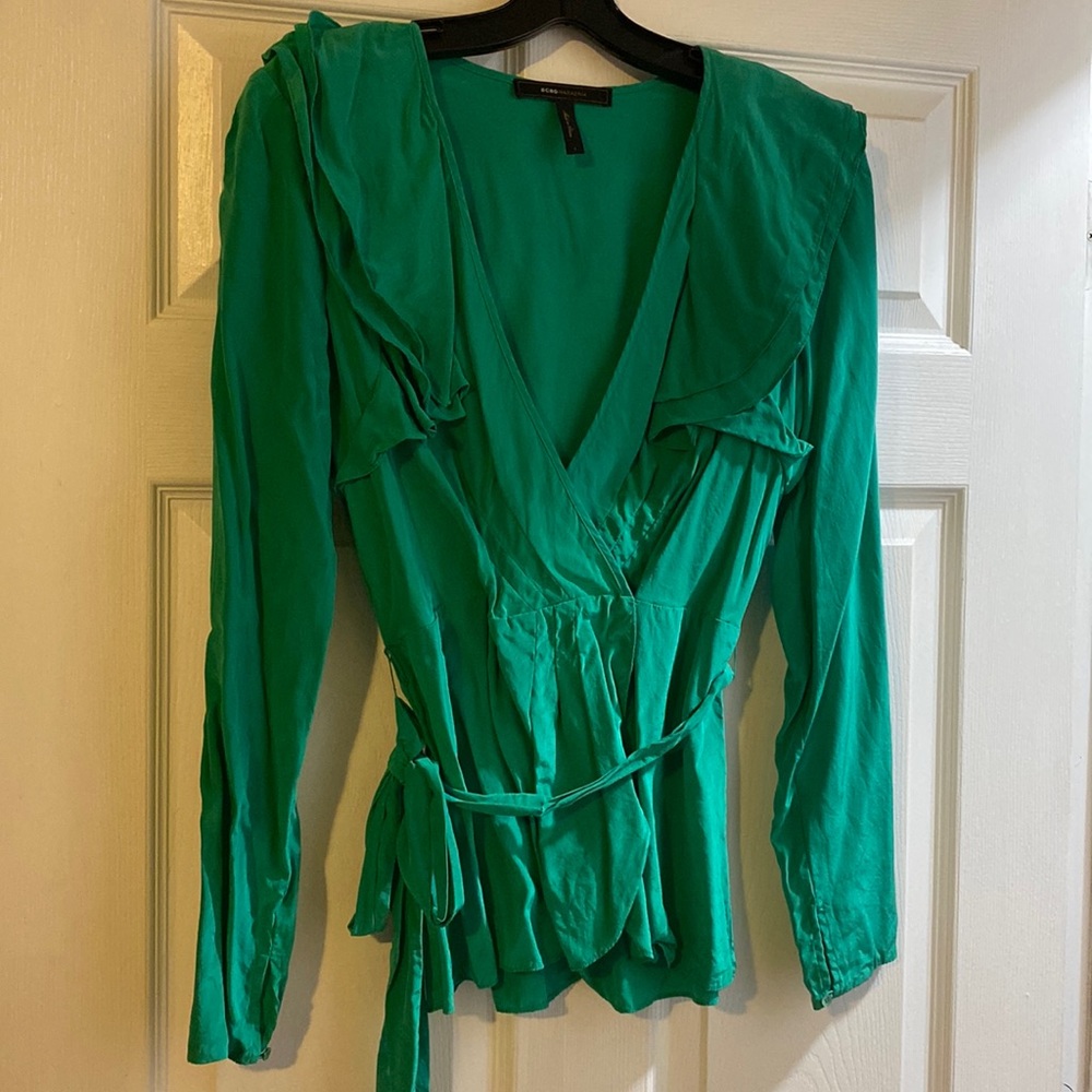 Green top BCBG